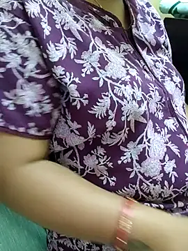 jiyahot1432 webcam