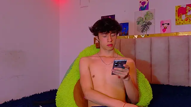 Juanmres live cam on StripChat