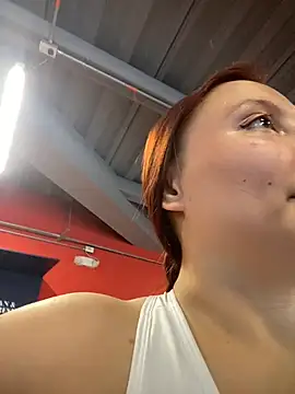 Scarlet_auraa webcam