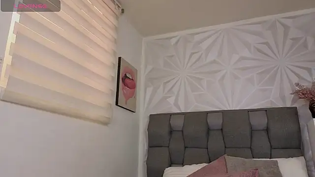 Perlaa_moon_ webcam