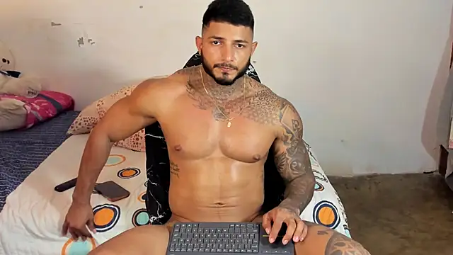 JackMclain webcam