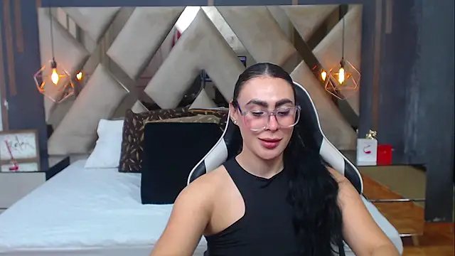 MartinaaFit webcam