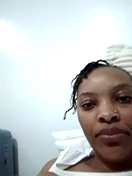 VelvetEmpire webcam