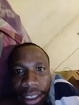 SharmudaBond webcam