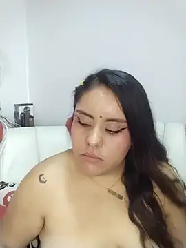CamilJoness69 webcam