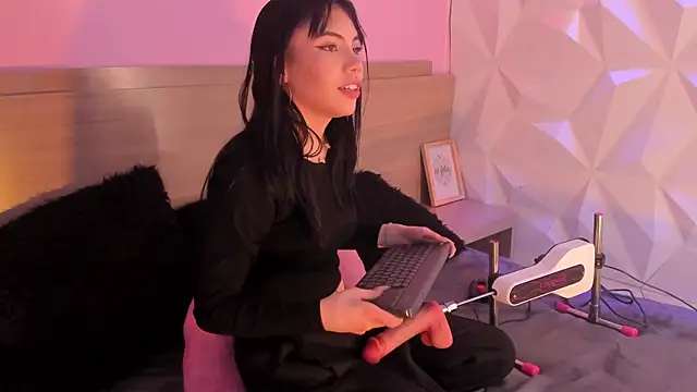 KittyVelve webcam
