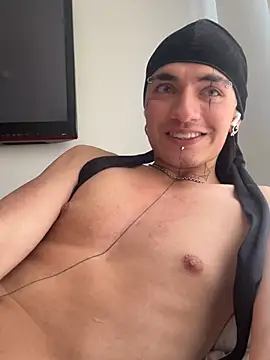 santikhalifa webcam