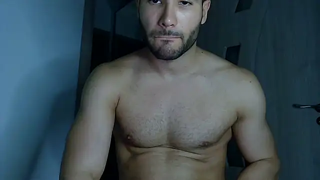 Justynn1 webcam