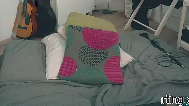CeriseLapine webcam
