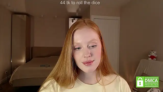 lulu_moonmoon webcam
