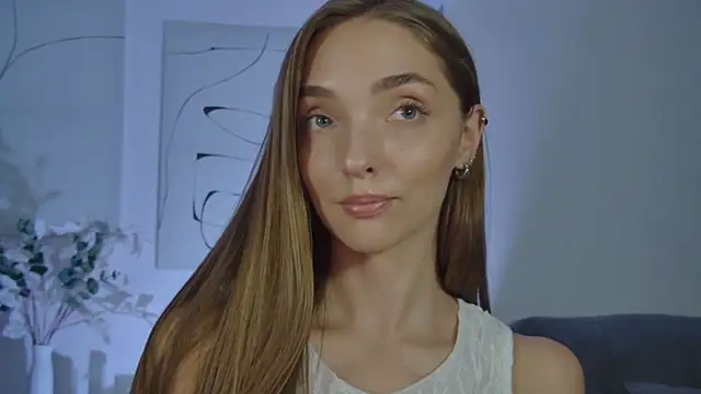 MilaVoss webcam