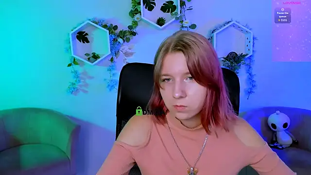 gloria_bubble webcam