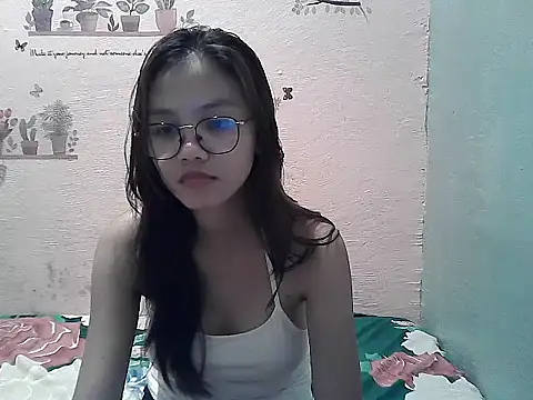 ClassyCrushpinay webcam