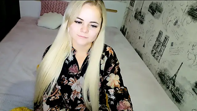 lovely-eyes webcam