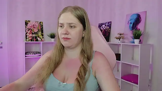 Megan_Violer webcam