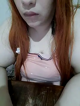 Madam_bezzzoul webcam