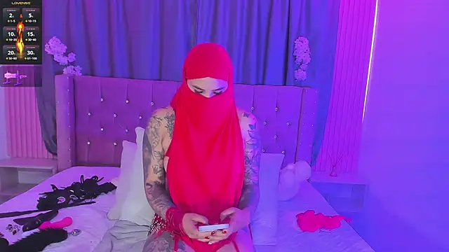 Nayla-Mouna webcam