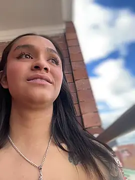 Isabella-Teen webcam