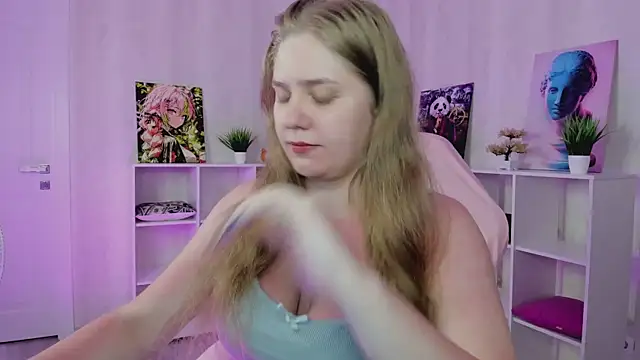 Megan_Violer webcam