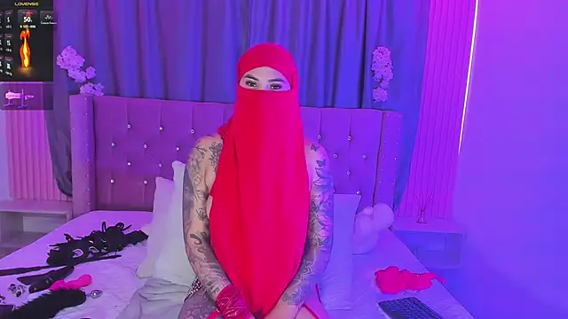 Nayla-Mouna webcam