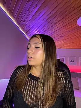 Isabella18_pink webcam