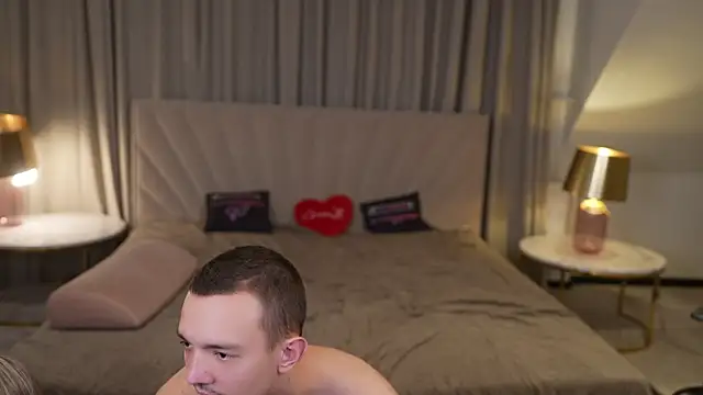 melissa_kiss054 (Ask my age) - slap ass