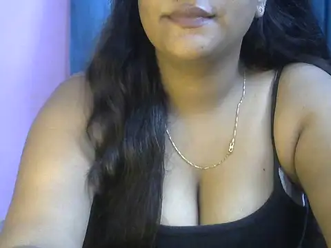 QUEEN-OF-QUEEN webcam
