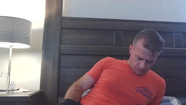 DILFiGuess1 webcam