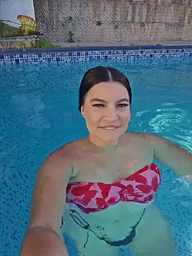 Pretty_Julieta webcam