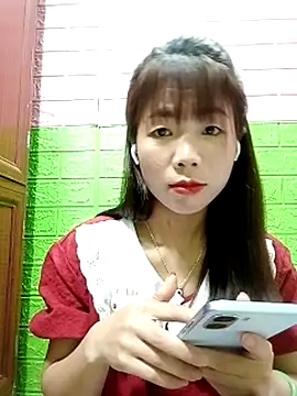AmyLinee01 webcam
