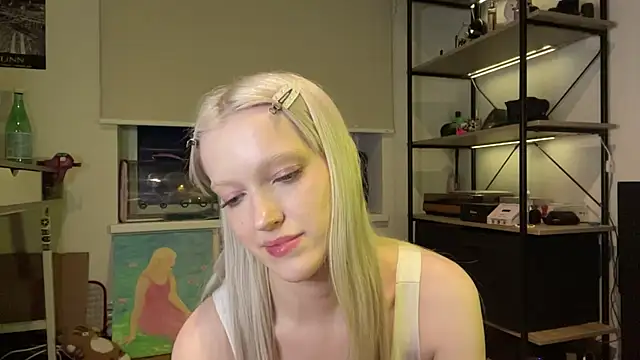 ShoshanaNogueras webcam