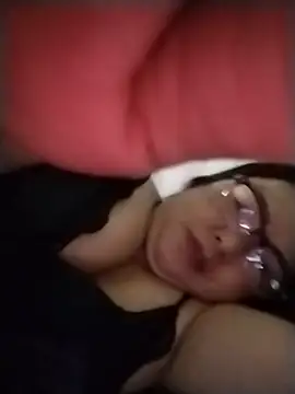 Naaya8109 webcam