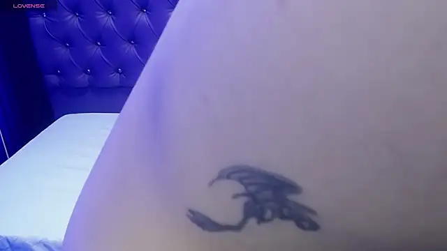 royalsexxx_ webcam