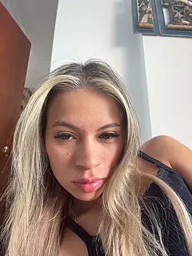 Mia_Rosee1 webcam