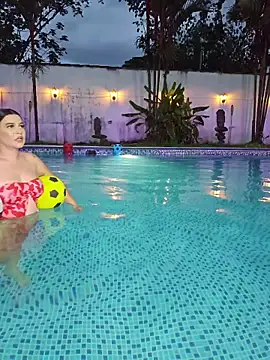 Pretty_Julieta webcam
