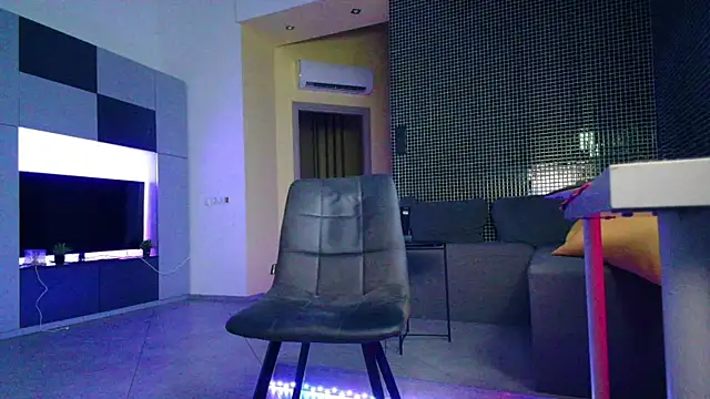ChristianLevine_ webcam