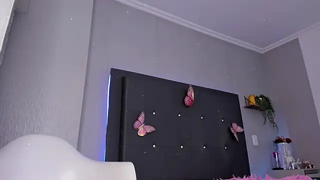 emma_lye webcam
