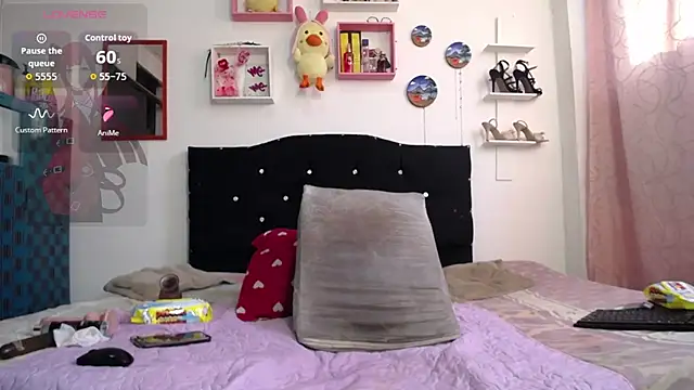 la_gatabk_ webcam
