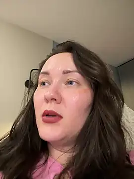 Kiss_My_Body webcam