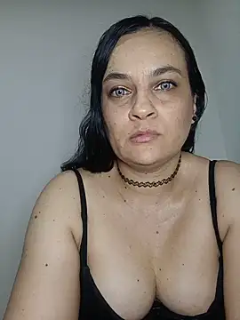 megan_milf79 webcam