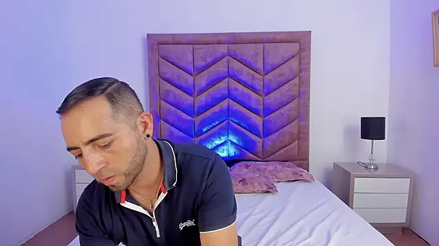 Lushian_Luna webcam