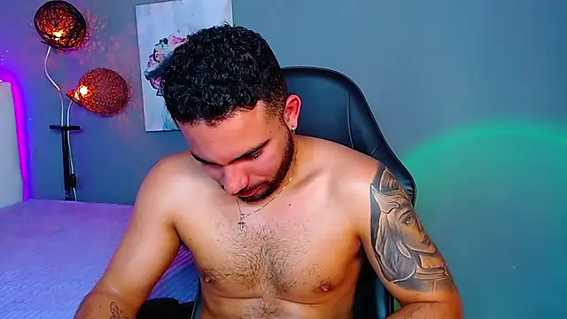 adamhairy webcam