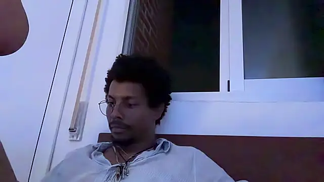 HoleBreeder webcam