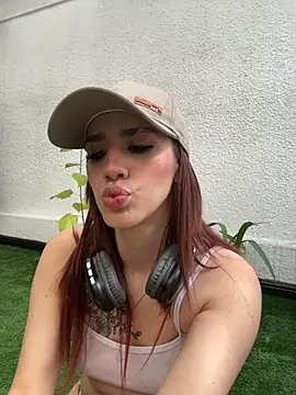 elodie_rouge webcam