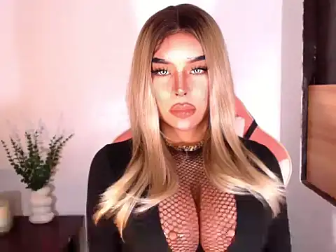 Zandralopez live cam on StripChat