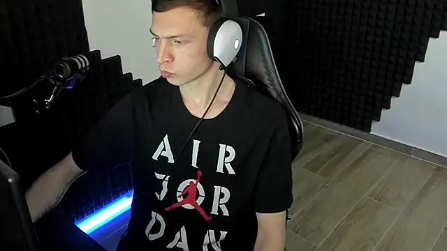 More_than_friend webcam