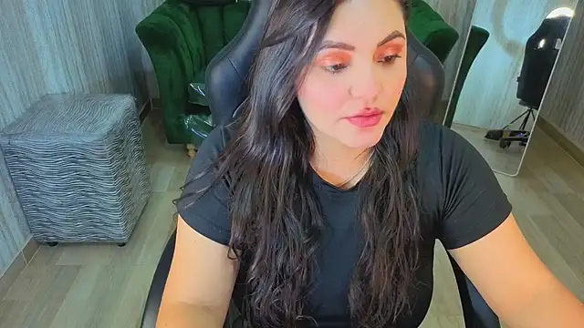 anthonella_stone_t webcam