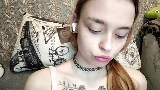 CUTE1KITTY webcam