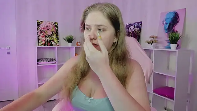 Megan_Violer webcam