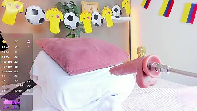 ashley_nicoll webcam